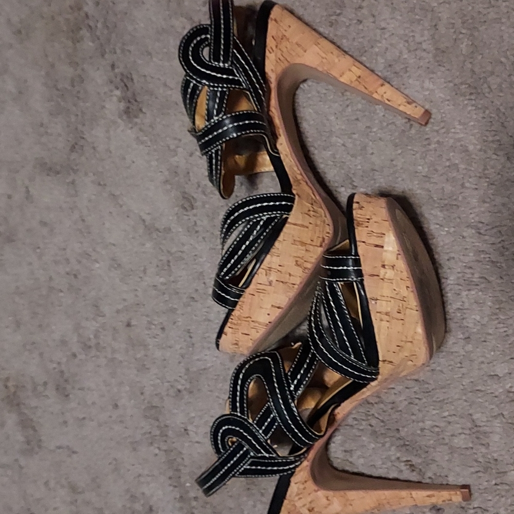 Nine west platform sandals size 7.5